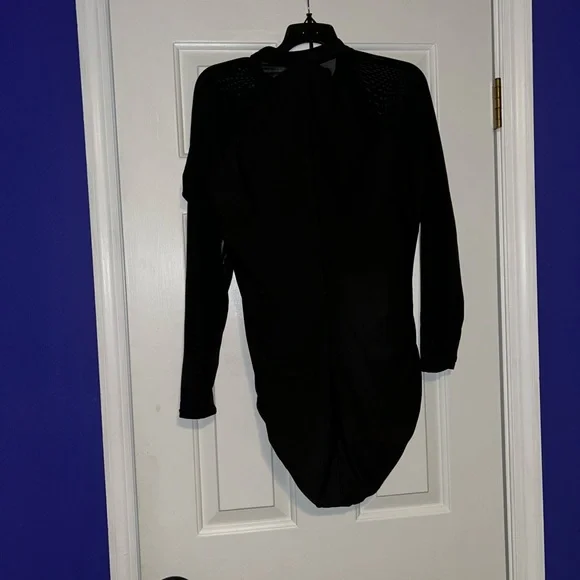 Black and Silver Long Sleeve Swimsuit - Picture 4 of 5